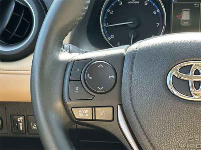 Thumbnail: 2017 Toyota RAV4 - 9