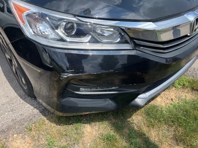 Thumbnail: 2017 Honda Accord - 8