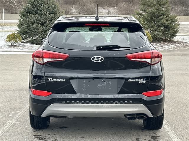 Thumbnail: 2017 Hyundai Tucson - 4