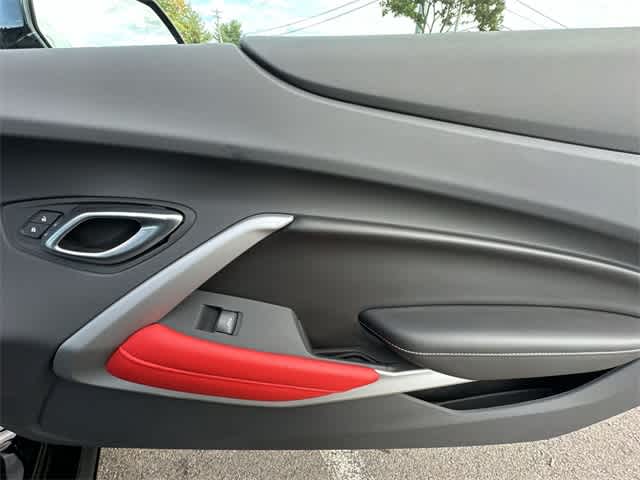 Thumbnail: 2022 Chevrolet Camaro - 22