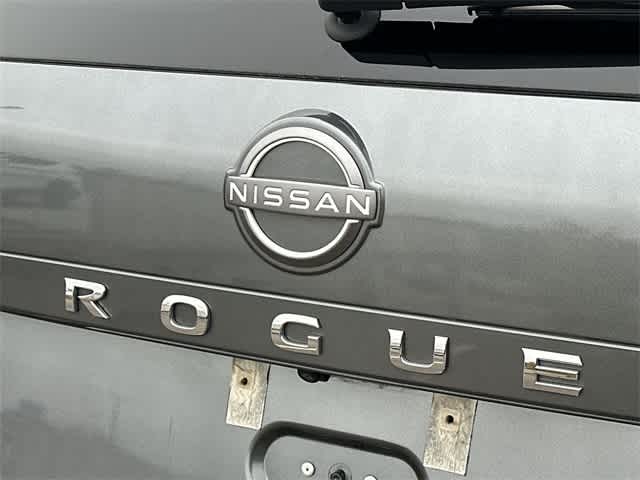 Thumbnail: 2023 Nissan Rogue - 25