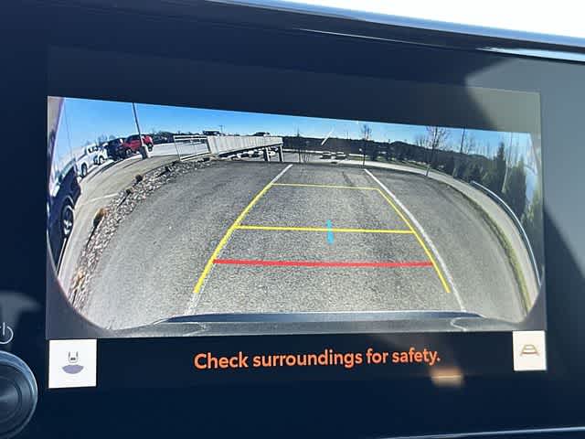 Thumbnail: 2023 Toyota RAV4 - 12