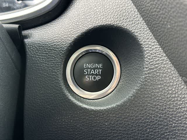 Thumbnail: 2023 Toyota Corolla Cross - 11