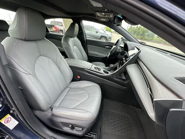 Thumbnail: 2019 Toyota Avalon - 20