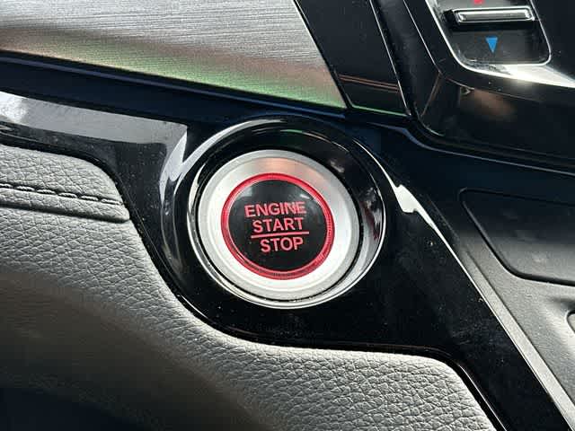 Thumbnail: 2023 Honda Odyssey - 12