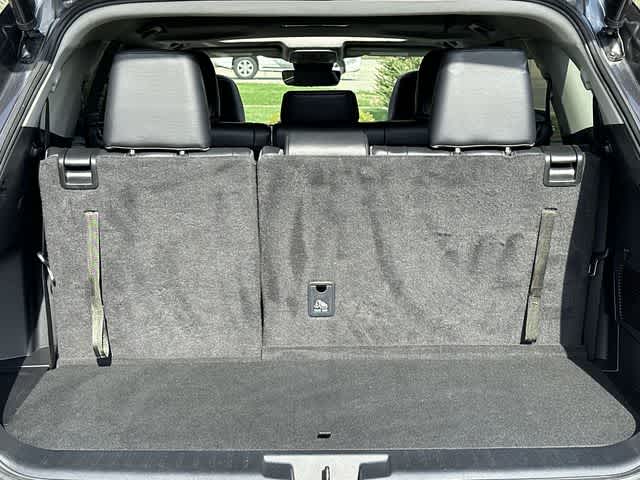 Thumbnail: 2023 Toyota Highlander - 28