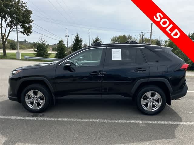 Thumbnail: 2022 Toyota RAV4 - 2