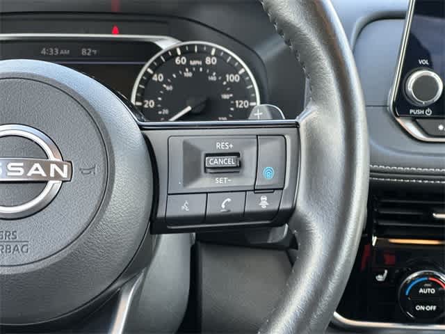 Thumbnail: 2022 Nissan Rogue - 10