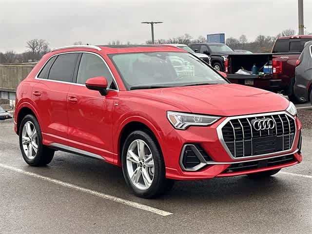 Thumbnail: 2022 Audi Q3 - 31