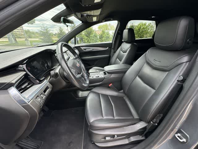 Thumbnail: 2021 Cadillac XT5 - 17