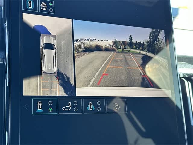 Thumbnail: 2024 GMC Acadia - 13