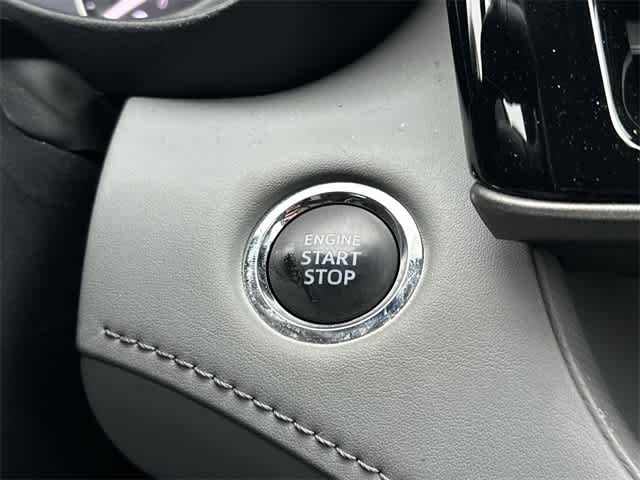 Thumbnail: 2023 Toyota Highlander - 10