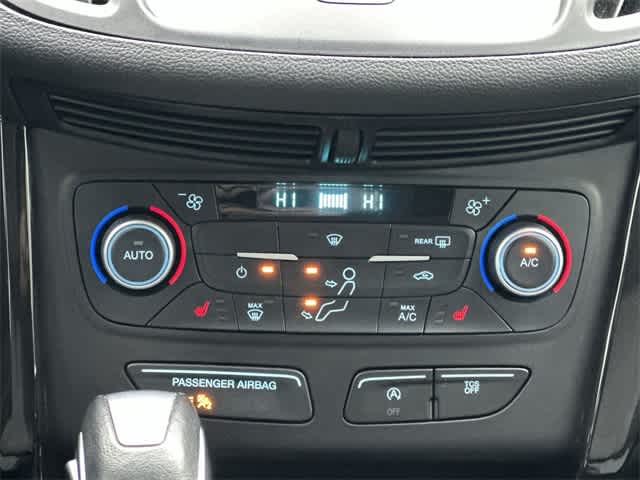 Thumbnail: 2019 Ford Escape - 14