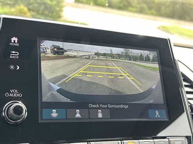 Thumbnail: 2023 Honda Odyssey - 14