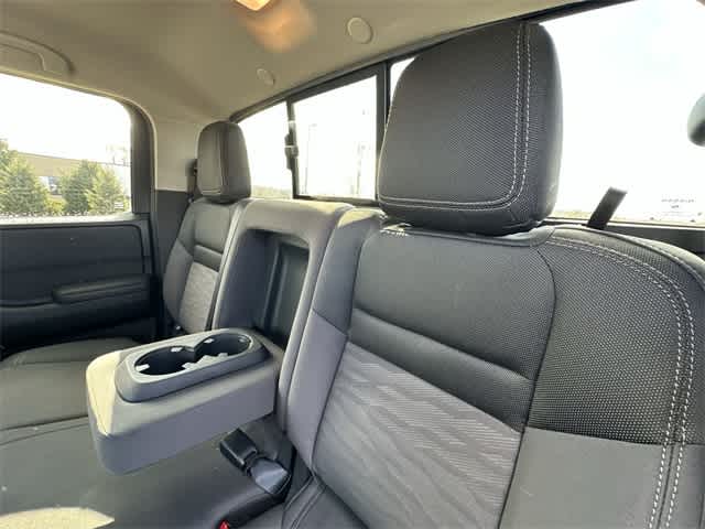 Thumbnail: 2023 Nissan Frontier - 15