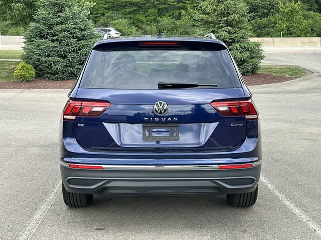 Thumbnail: 2022 Volkswagen Tiguan - 4
