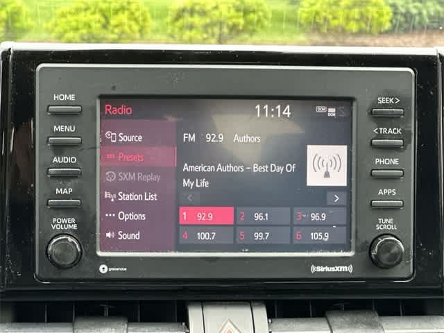 2021 Toyota RAV4 XLE 12