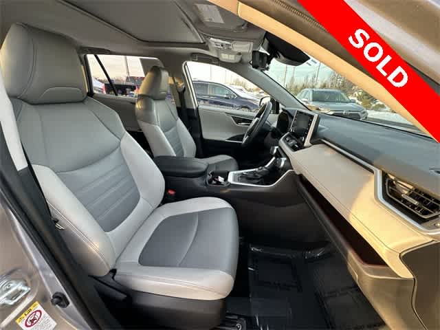 Thumbnail: 2019 Toyota RAV4 - 22