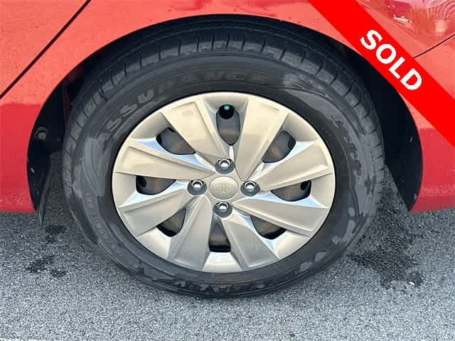 Thumbnail: 2019 Kia Rio - 5