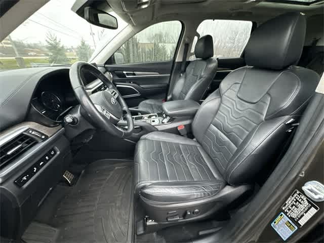 Thumbnail: 2020 Kia Telluride - 17