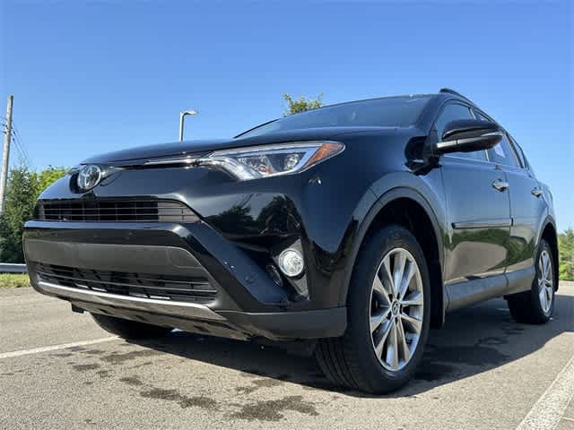 Thumbnail: 2017 Toyota RAV4 - 21