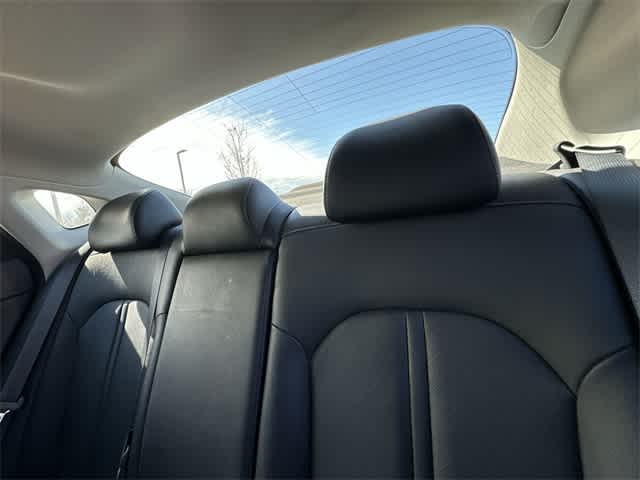 Thumbnail: 2020 Kia Optima - 17