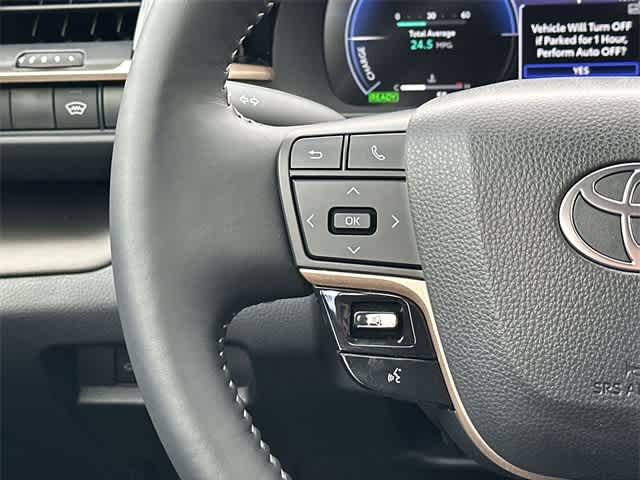 Thumbnail: 2026 Toyota Crown - 8