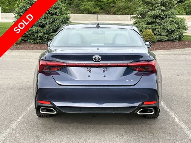 Thumbnail: 2019 Toyota Avalon - 3