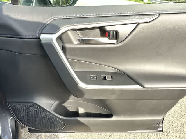 Thumbnail: 2024 Toyota RAV4 - 23