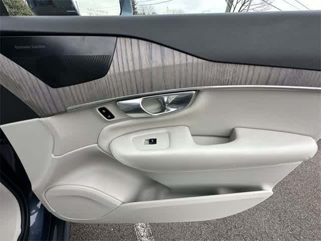 Thumbnail: 2023 Volvo XC90 - 23