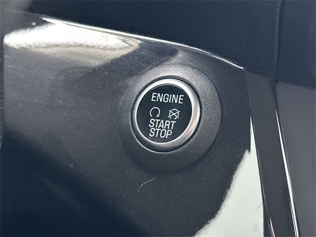 Thumbnail: 2019 Ford Escape - 10