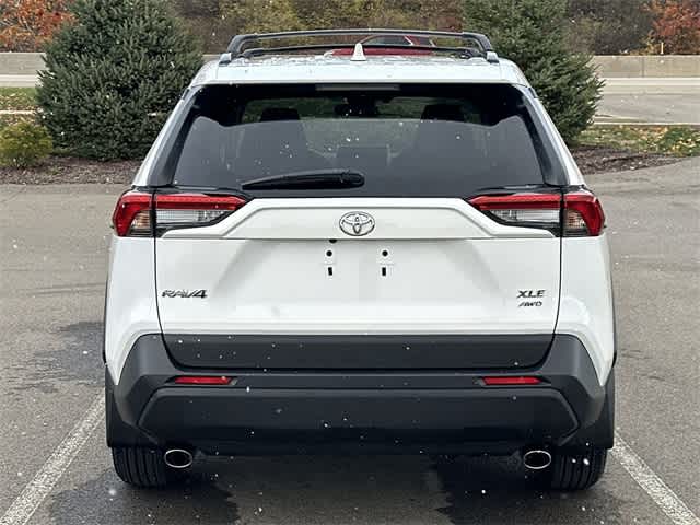 Thumbnail: 2025 Toyota RAV4 - 4