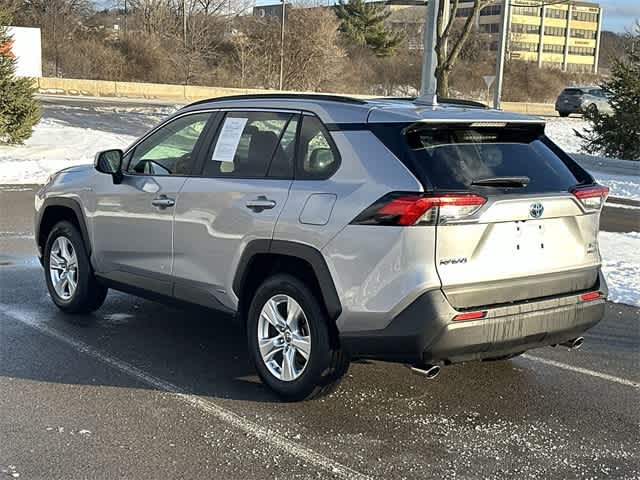 Thumbnail: 2021 Toyota RAV4 - 31