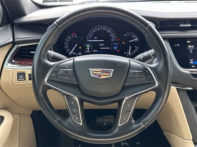 Thumbnail: 2019 Cadillac XT5 - 8