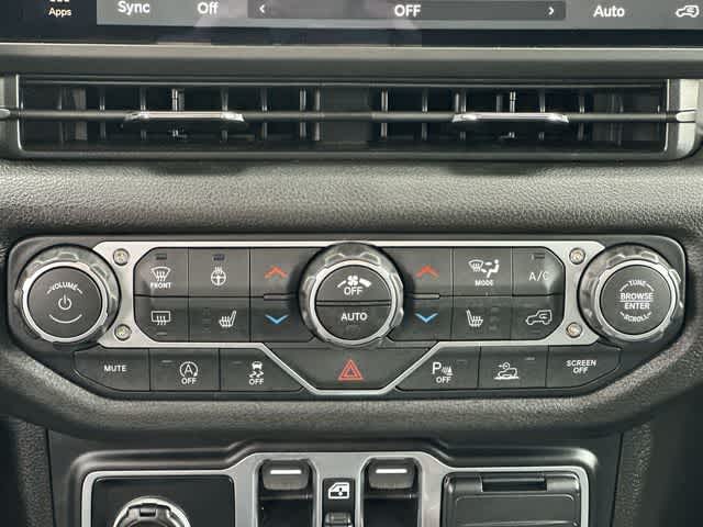 Thumbnail: 2026 Jeep Wrangler - 15