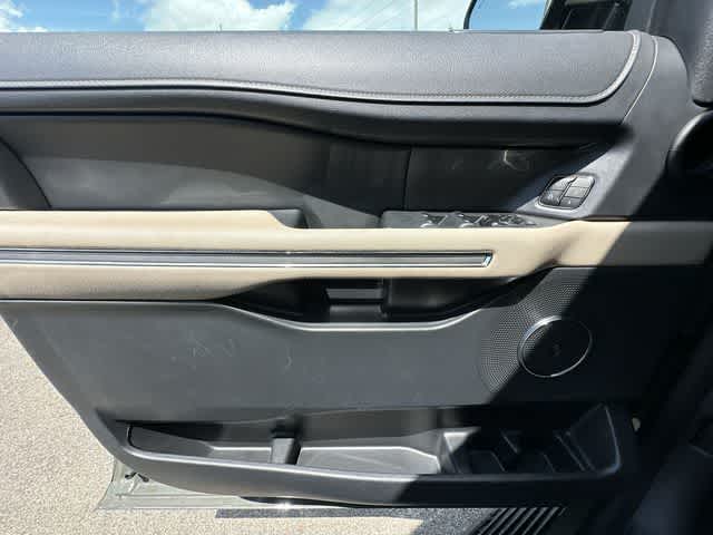 Thumbnail: 2024 Ford Expedition MAX - 19