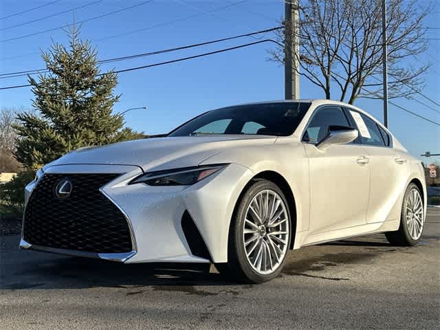 Thumbnail: 2022 Lexus IS - 21
