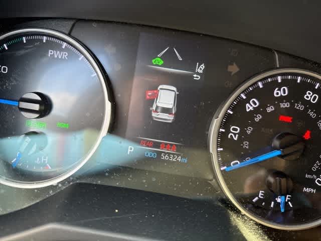 Thumbnail: 2021 Toyota RAV4 - 10