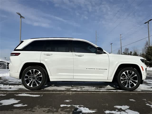 Thumbnail: 2022 Jeep Grand Cherokee - 3