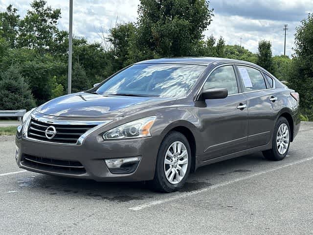 2015 Nissan Altima S -
                  Cranberry Township, PA
