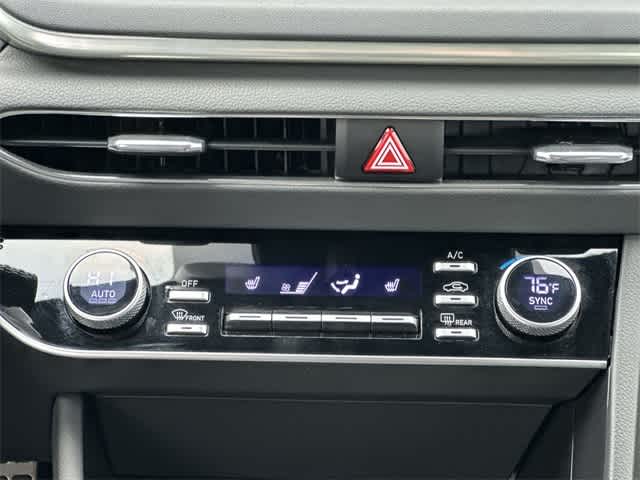 Thumbnail: 2022 Hyundai Sonata - 17