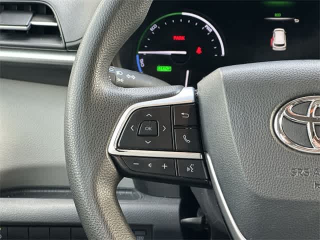 Thumbnail: 2021 Toyota Sienna - 9