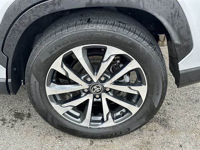 Thumbnail: 2023 Toyota Corolla Cross - 5