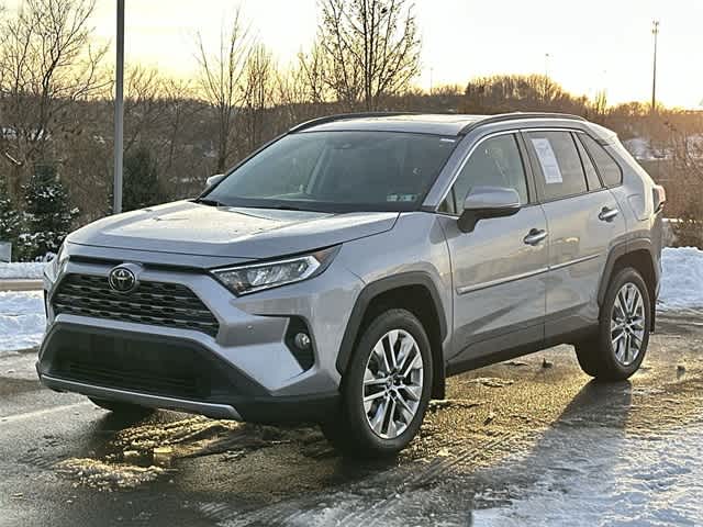 Thumbnail: 2019 Toyota RAV4 - 1