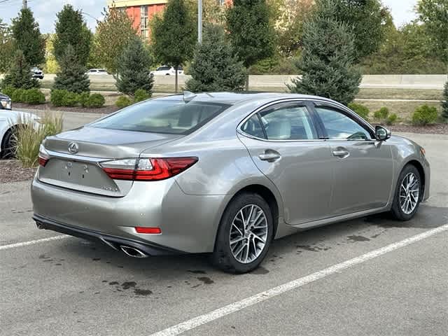 Thumbnail: 2017 Lexus ES - 26