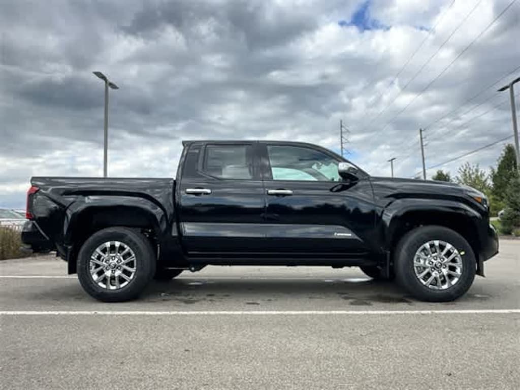 New 2025 Toyota Tacoma Limited Truck Double Cab
