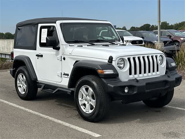Thumbnail: 2022 Jeep Wrangler - 29
