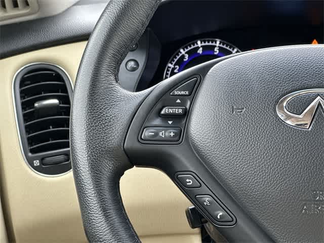 Thumbnail: 2017 INFINITI QX50 - 9