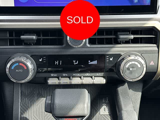 Thumbnail: 2024 Toyota Tacoma - 14