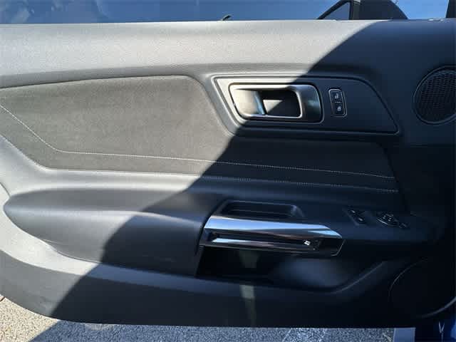 Thumbnail: 2017 Ford Econoline - 19